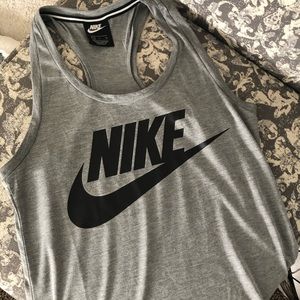 Workout tank top